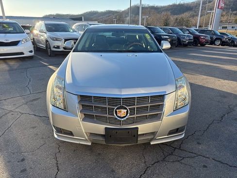 Used 2011 Cadillac CTS Luxury image 3