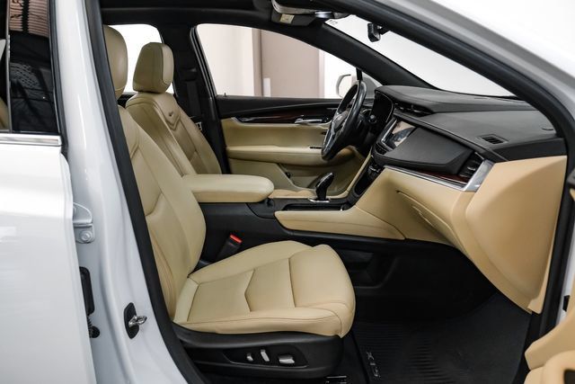 Used 2019 Cadillac XT5 Luxury FWD image 29