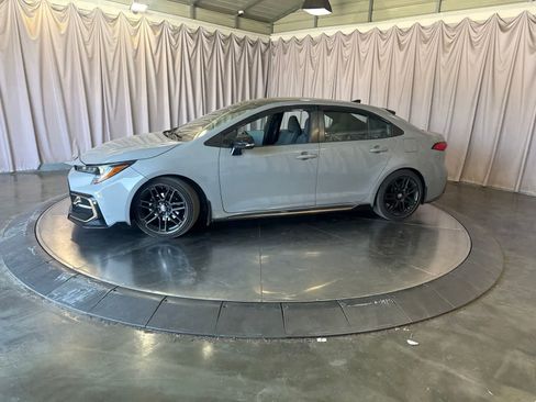 Used 2021 Toyota Corolla SE w/ Carpet Mat Package (TMS) FWD image 8