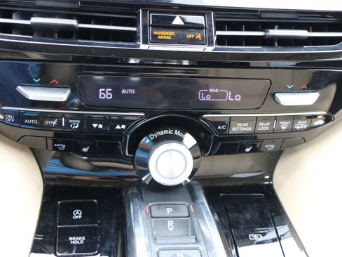 Used 2024 Acura MDX FWD image 24
