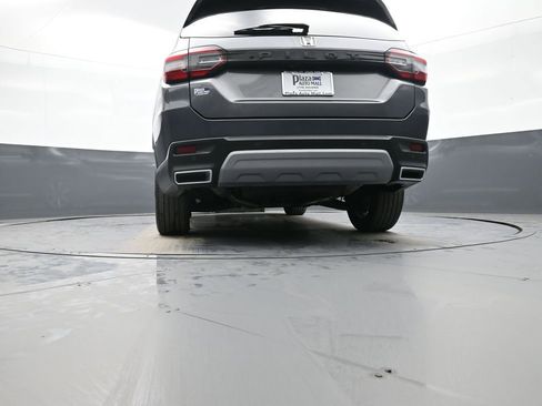 Certified 2023 Honda Pilot Touring image 33