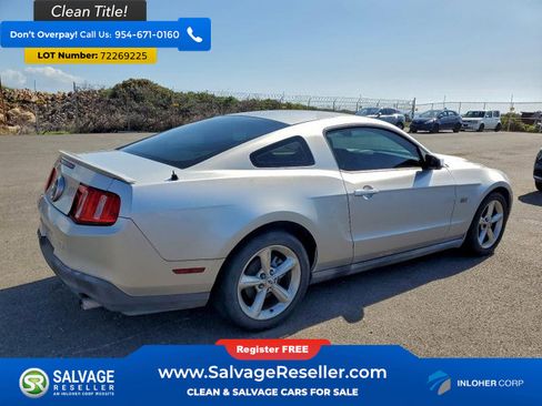 Used 2010 Ford Mustang GT image 4