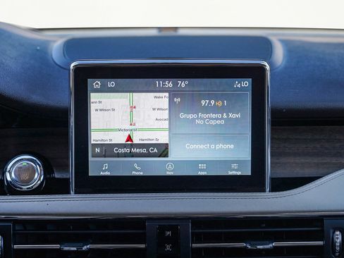 Used 2021 Lincoln Corsair Reserve w/ Equipment Group 201A image 16