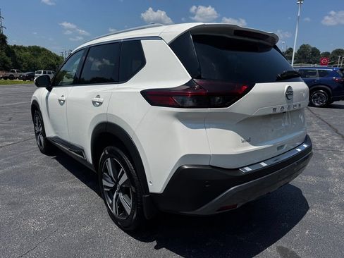Certified 2023 Nissan Rogue SL w/ SL Premium Package FWD image 5