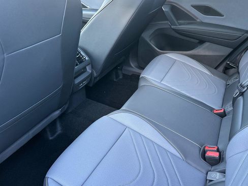 New 2026 Volkswagen Tiguan SE R-Line image 11