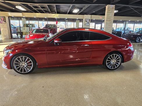 Used 2017 Mercedes-Benz C 300 Coupe image 4