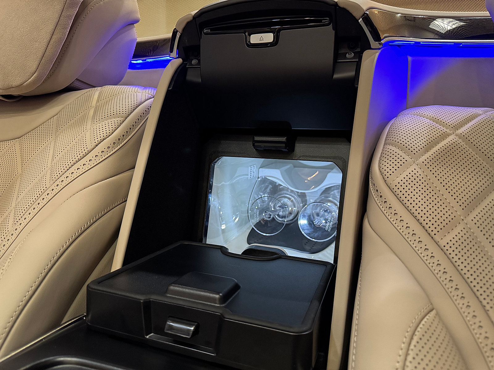 Used 2020 Mercedes-Benz Maybach S 650 image 15