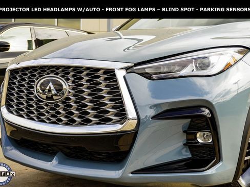 Certified 2025 INFINITI QX55 Luxe w/ Accent Package image 2