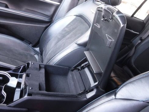 Used 2023 Jeep Grand Cherokee Trailhawk w/ Luxury Tech Group III image 29