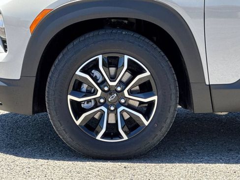 New 2026 Chevrolet TrailBlazer ACTIV w/ Driver Confidence Package FWD image 25
