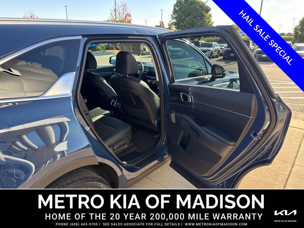Used 2026 Kia Sorento EX AWD/4WD image 39