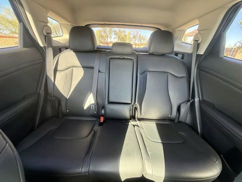 Used 2023 Kia Sportage EX image 17