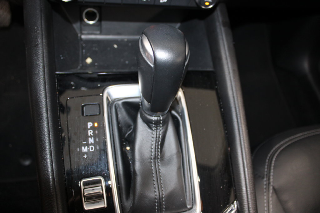 Used 2025 MAZDA CX-5 AWD 2.5 S w/ Preferred Package image 34