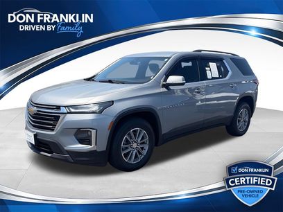 Used 2023 Chevrolet Traverse LT