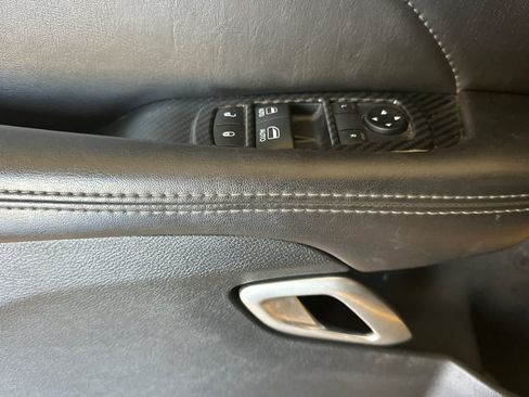Used 2018 Dodge Challenger R/T Scat Pack RWD image 15