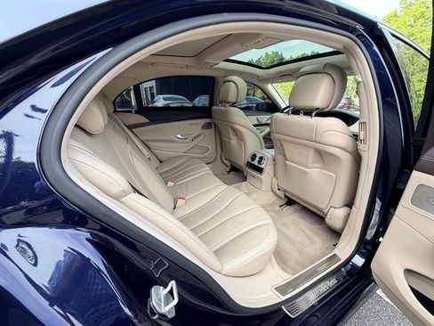 Used 2016 Mercedes-Benz S 550 4MATIC Sedan image 12