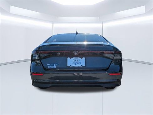 Used 2024 Honda Accord EX image 5