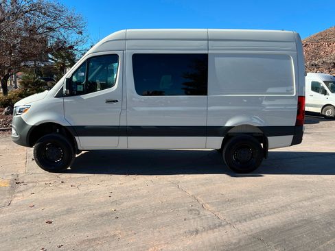 New 2026 Mercedes-Benz Sprinter 2500 image 2