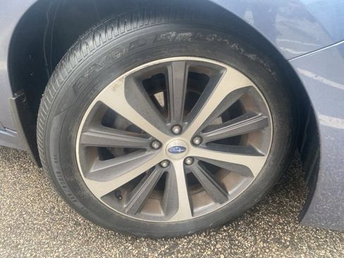 Used 2015 Subaru Legacy 2.5i Limited image 10
