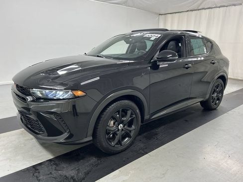 Used 2024 Dodge Hornet R/T Plus w/ R/T Blacktop Package AWD/4WD image 5