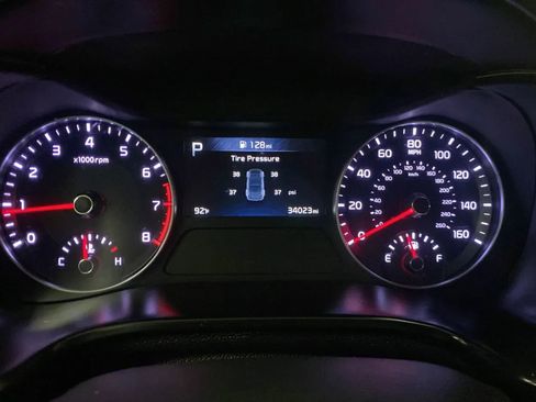 Used 2023 Kia Forte LXS FWD image 10