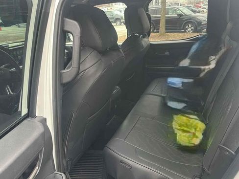 Used 2025 Toyota Tacoma TRD Sport image 11