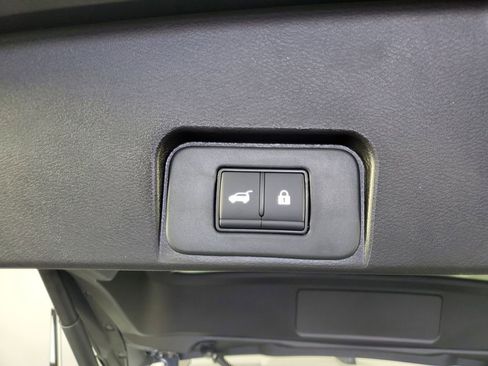 New 2026 Nissan Rogue SV FWD image 31