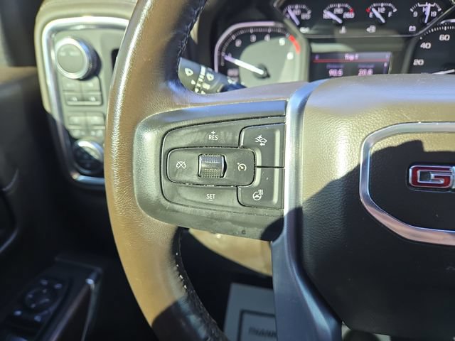 Used 2022 GMC Sierra 1500 SLT w/ Driver Alert Package II AWD/4WD image 18