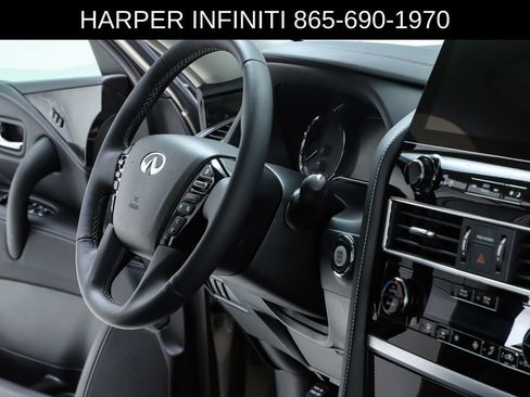 Used 2023 INFINITI QX80 Luxe w/ Cargo Package AWD/4WD image 35