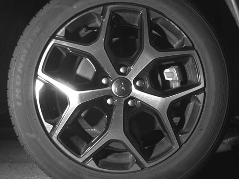 Used 2025 Jeep Compass Limited image 13