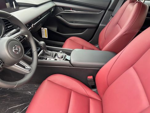 New 2026 MAZDA MAZDA3 Carbon AWD/4WD image 18