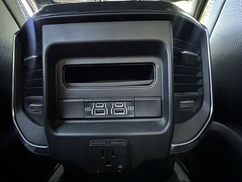 Used 2024 RAM 1500 Laramie image 36