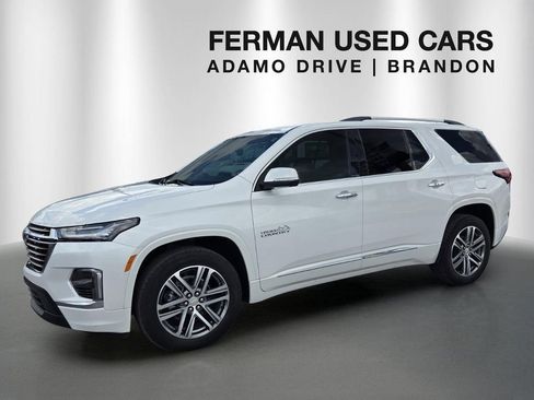 Used 2023 Chevrolet Traverse High Country FWD image 1