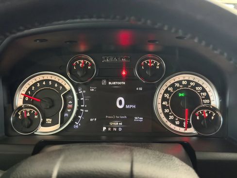 Used 2019 RAM 1500 Big Horn AWD/4WD image 39