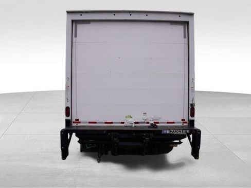 Used 2024 Ford E-450 and Econoline 450 Super Duty w/ Power Windows & Locks Group image 6