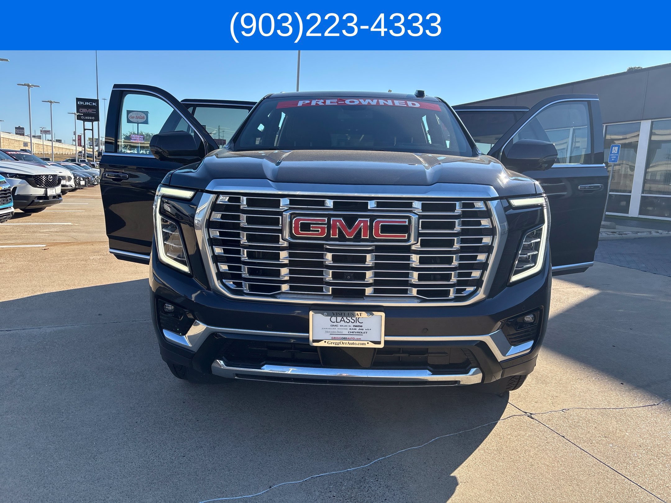 Used 2025 GMC Yukon Denali AWD/4WD image 22