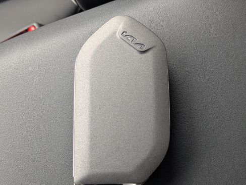 New 2026 Kia K4 EX FWD image 37