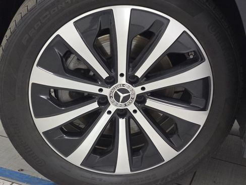 Used 2022 Mercedes-Benz GLB 250 4MATIC image 10