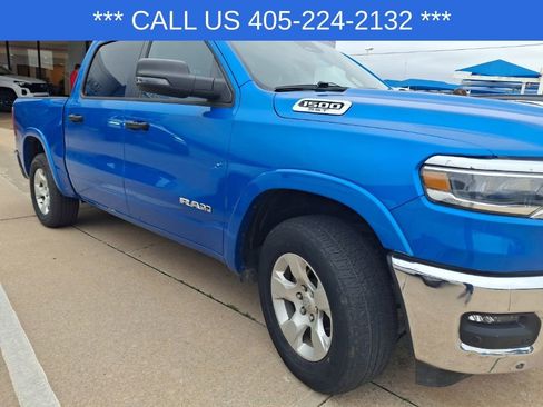 Used 2025 RAM 1500 Big Horn AWD/4WD image 10