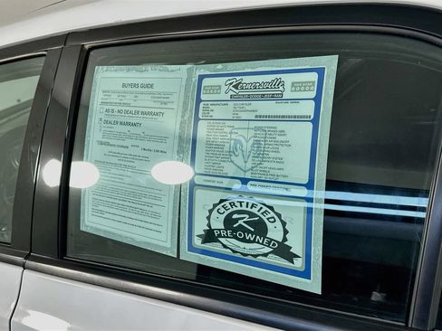 Used 2023 Chrysler 300 Touring L w/ Popular Equipment Group RWD image 36