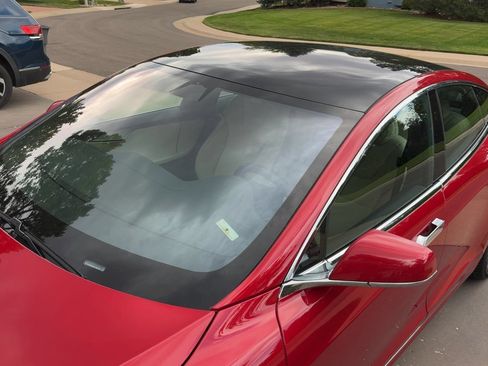 Used 2020 Tesla Model S Long Range Plus AWD/4WD image 11