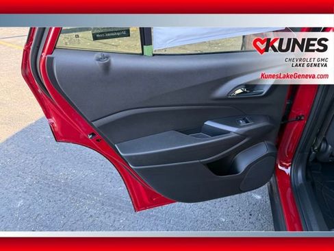 New 2026 Chevrolet Trax RS w/ Driver Confidence Package image 16