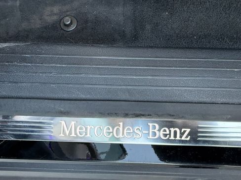 Used 2021 Mercedes-Benz GLS 580 4MATIC image 21
