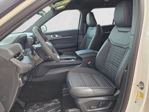 New 2026 Ford Explorer ST-Line RWD image 4