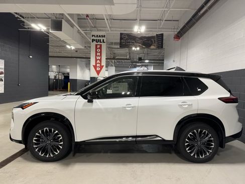 New 2026 Nissan Rogue Platinum w/ Platinum Premium Package AWD/4WD image 33
