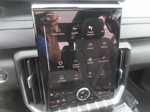 New 2026 GMC Acadia AT4 AWD/4WD image 19