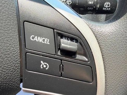 Used 2022 Mitsubishi Outlander Sport ES FWD image 21
