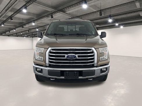 Used 2017 Ford F150 XLT w/ Equipment Group 301A Mid RWD image 5