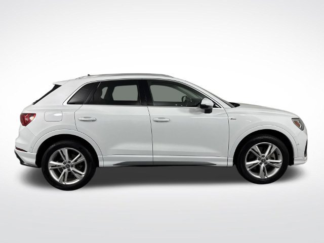 Used 2020 Audi Q3 2.0T Prestige w/ Prestige Package AWD/4WD image 38