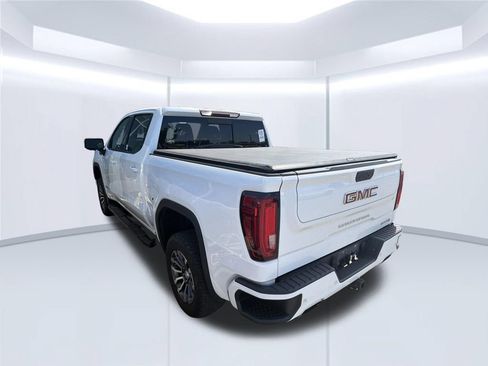 Used 2019 GMC Sierra 1500 AT4 w/ AT4 Premium Package AWD/4WD image 4